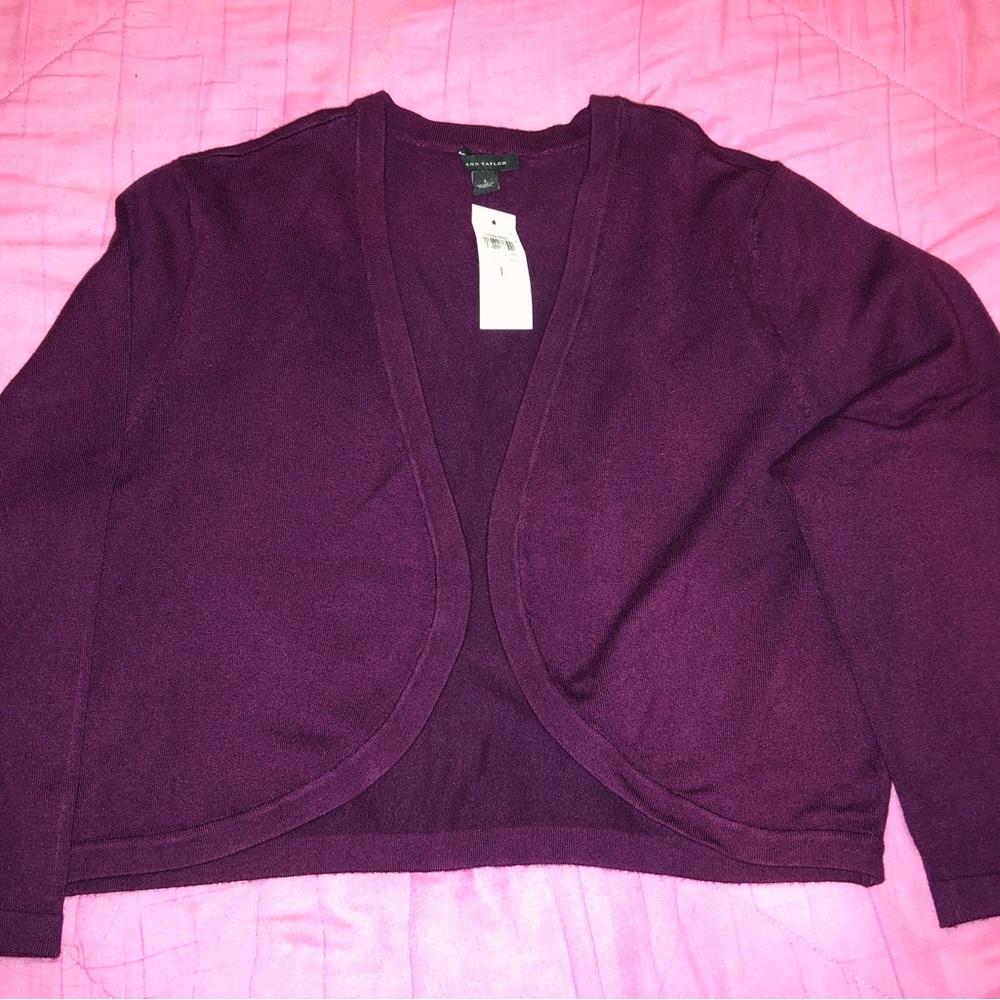 Cropped cardigan size large